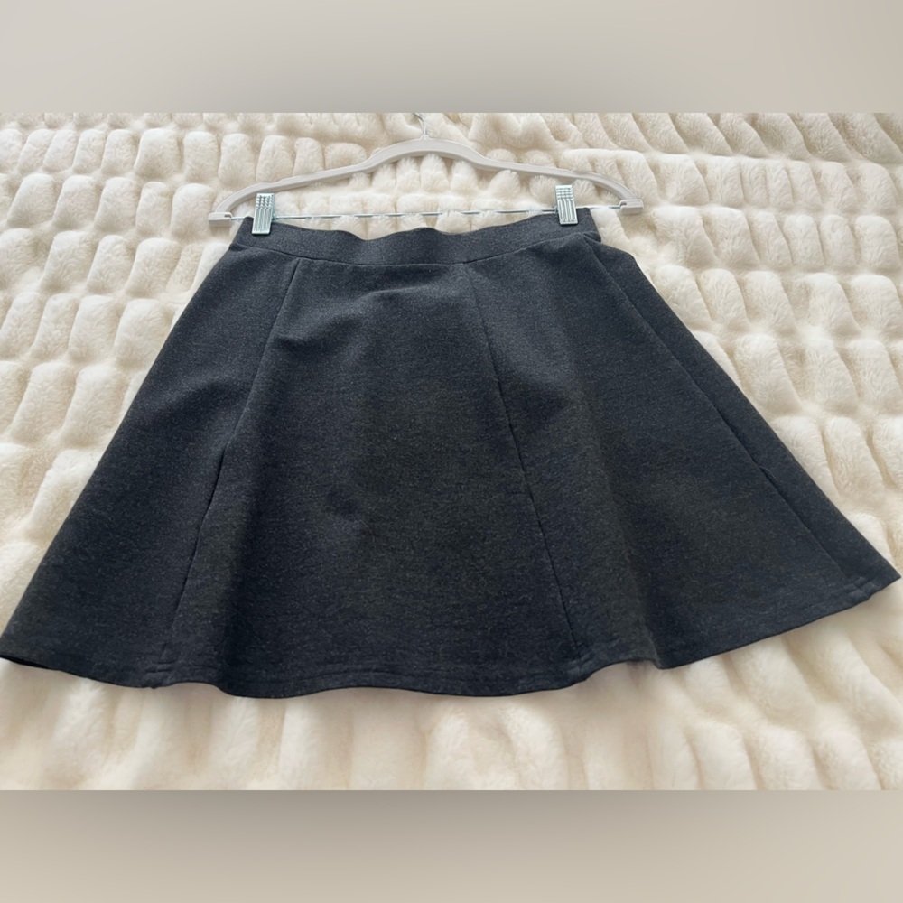 LOFT thick dark gray cotton skirt. Perfect with tights for a cute winter look.
